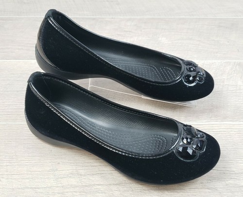 crocs flats womens